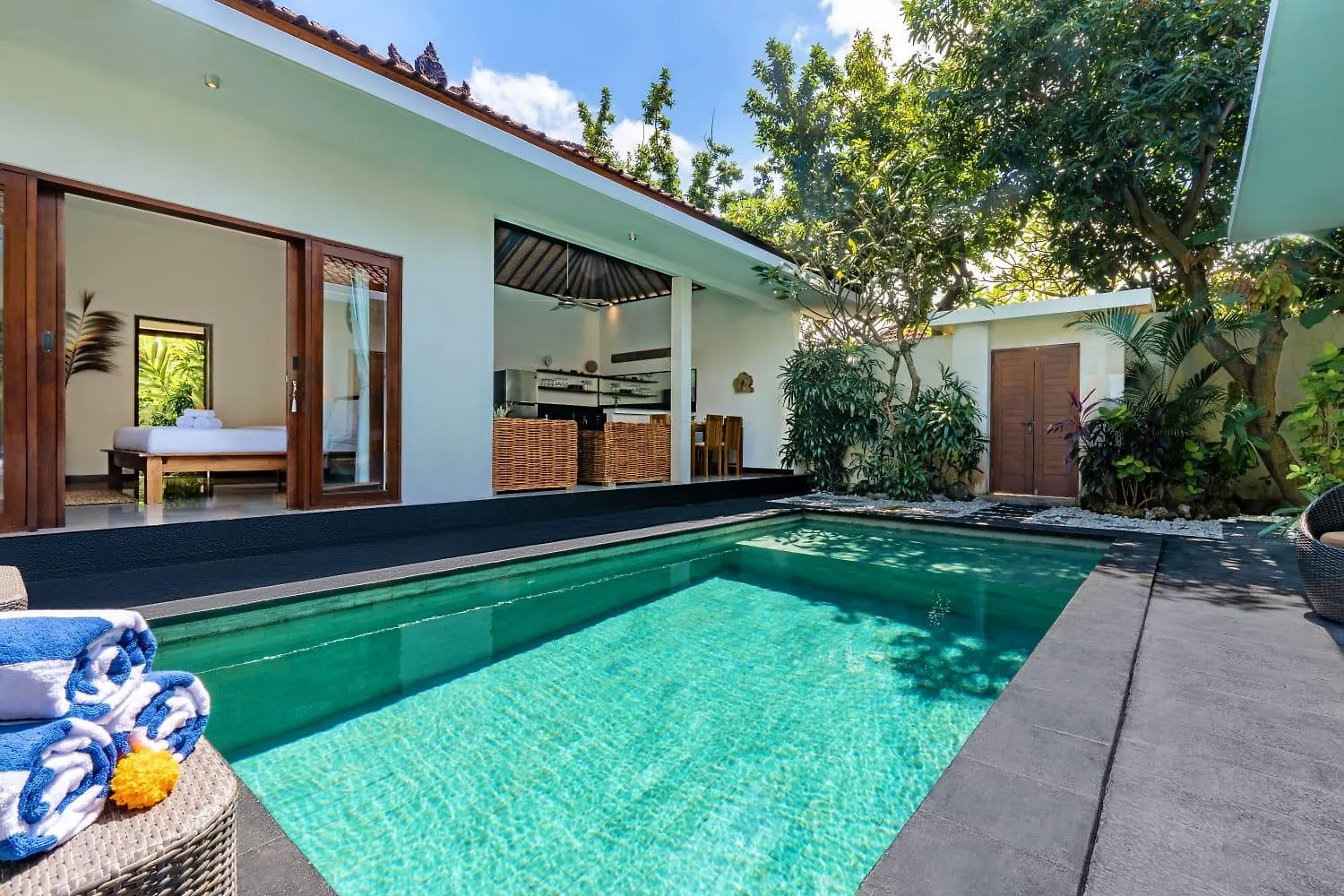 Plush And Cosy 3Bd Villa In Central Seminyak With Private Pool 0*,  Indonézia
